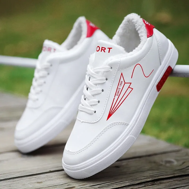 2022 Autumn Men Casual Shoes Winter Men&#39;s Board Shoes Light Sports Shoes Men Tennis Sneaker Soft White Shoes Male Flat Shoes
