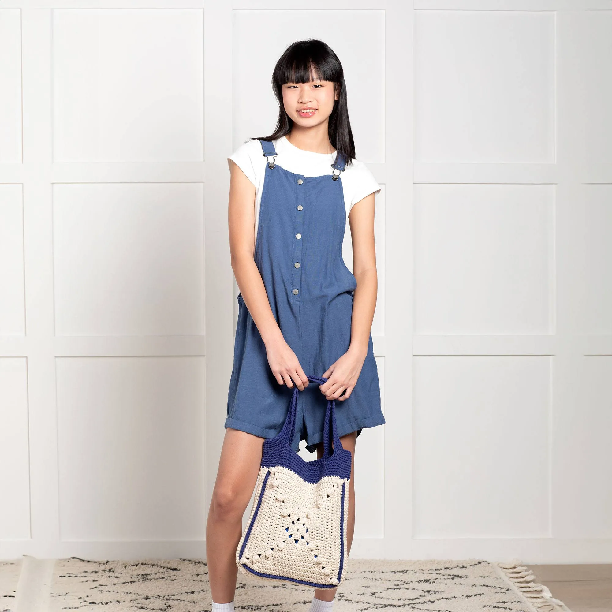 Bernat Crochet Carry On Tote Bag
