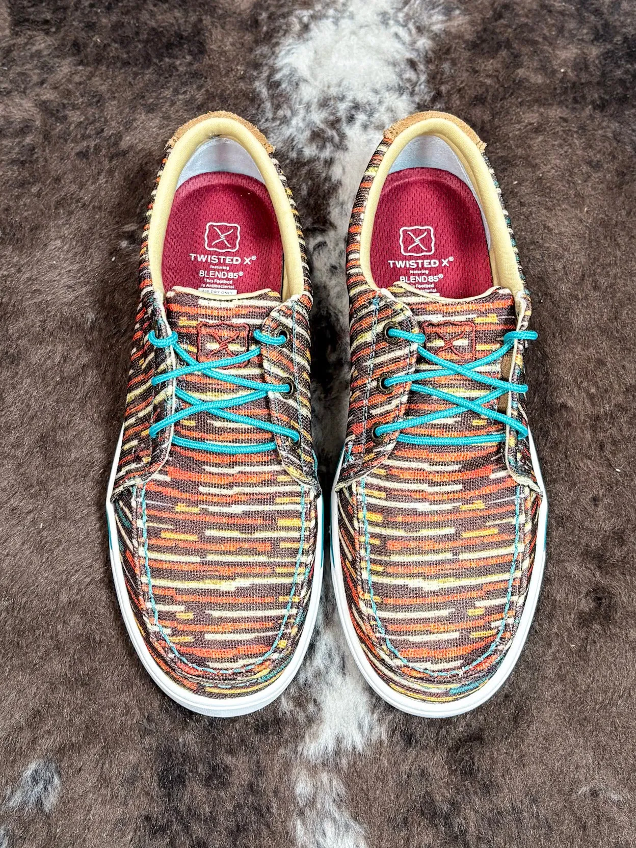 Betty Twisted X Kicks - Brown Multi