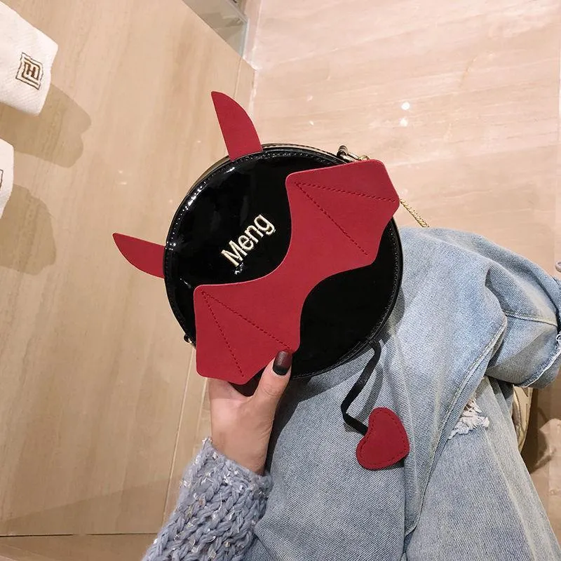 Christmas Gift Cute Little Monster Bat Small Round Bag Halloween Devil Handbag Cute Cartoon Women Chain Purses And Shoulder Bags With Tail New