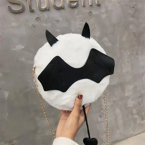 Christmas Gift Cute Little Monster Bat Small Round Bag Halloween Devil Handbag Cute Cartoon Women Chain Purses And Shoulder Bags With Tail New