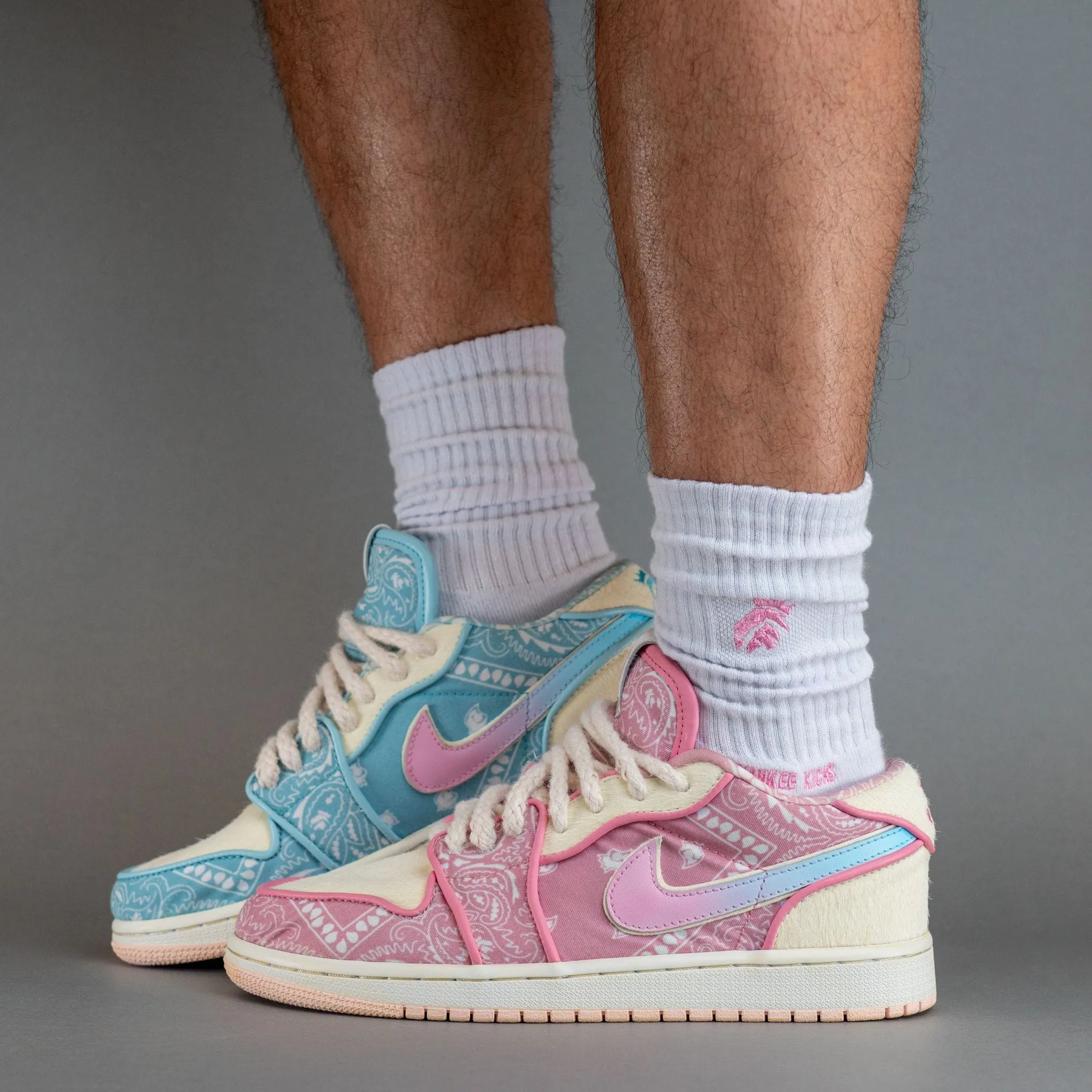 Jordan 1 Low Yankeekicks x Johnnyskicks "Miami Beach 2.0"