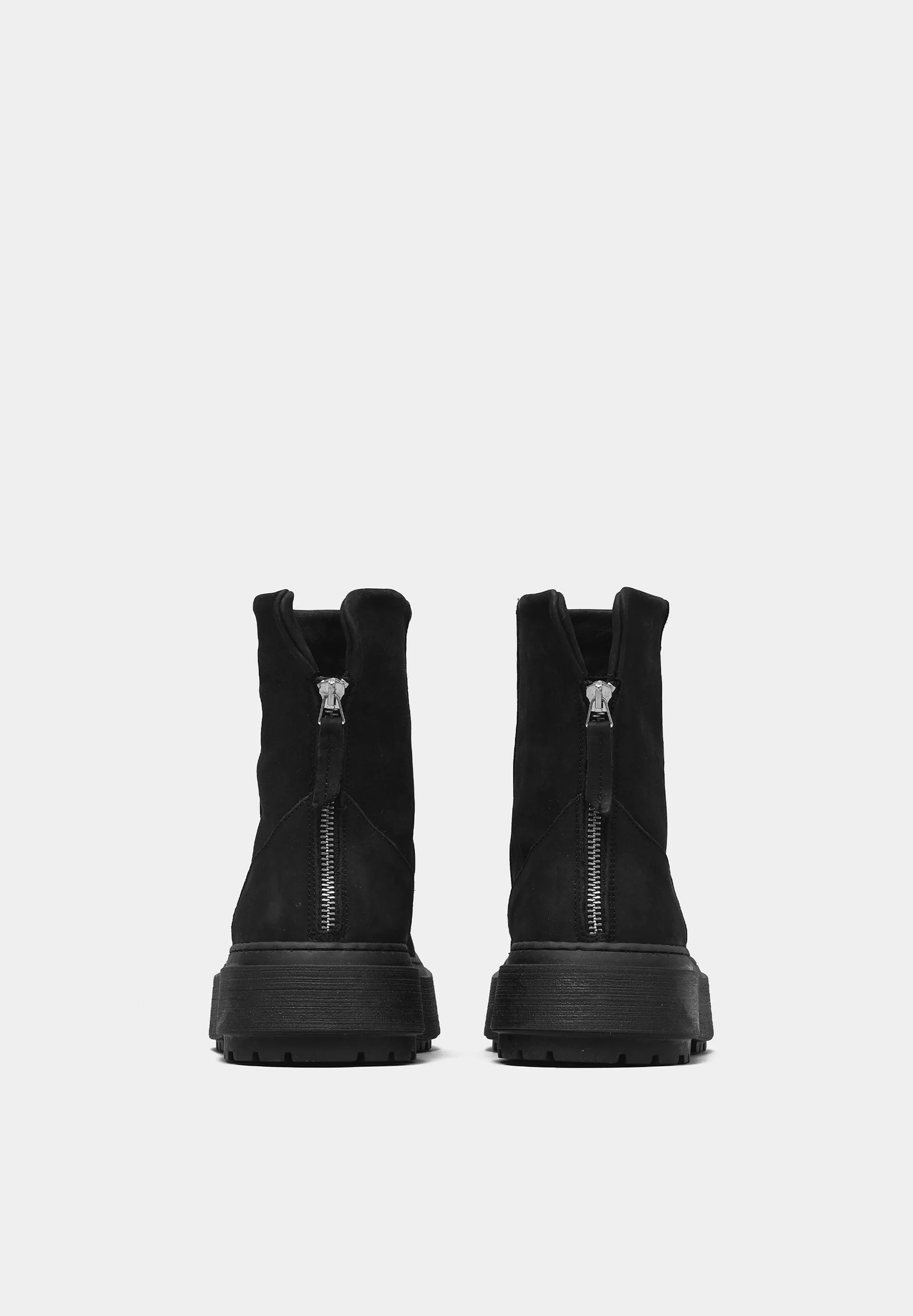 Mesa Black Nubuck