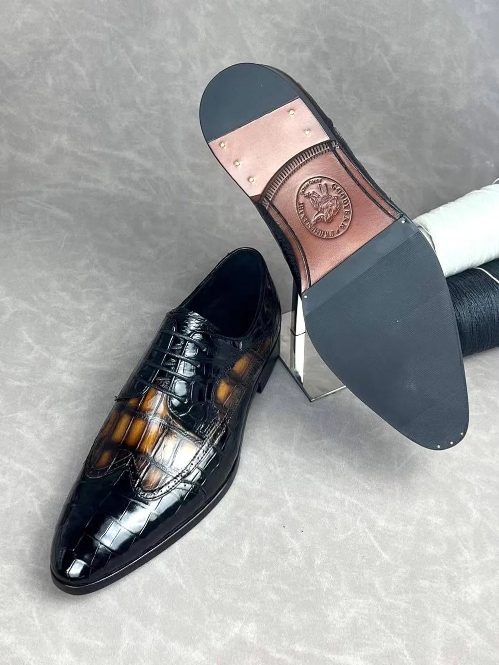Preorder Crocodile Shoes Crocodile Leather Two Tone Shoes,Brogue Formal Shoes,Lace Up Dress Shoes