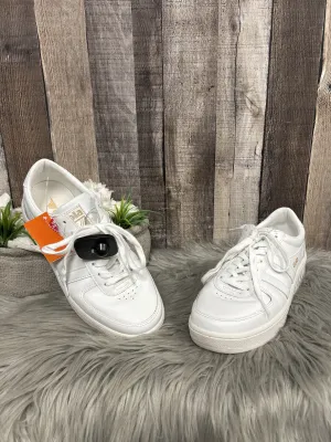 Shoes Sneakers By Gola  Size: 9