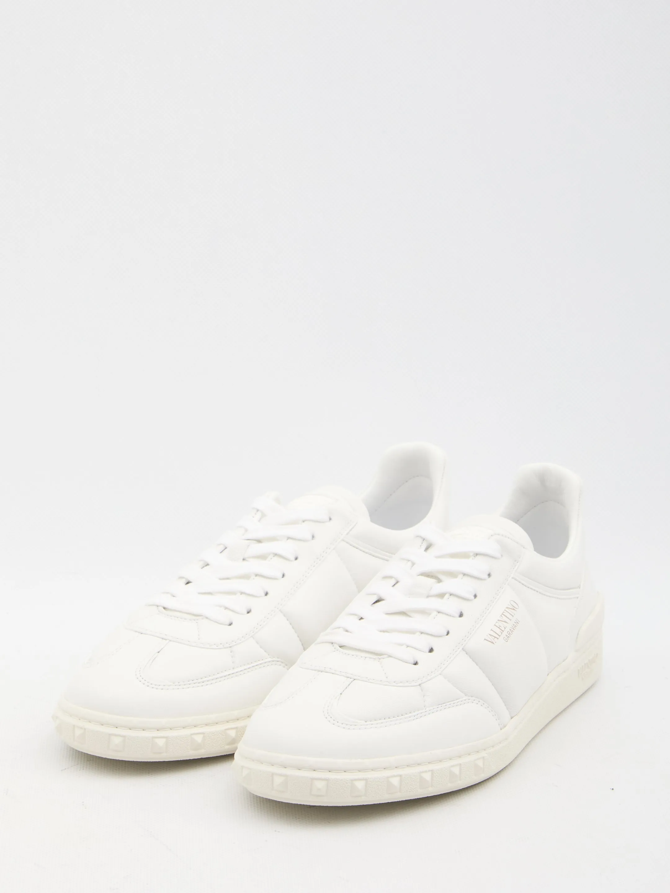 Valentino Garavani Low Top Upvillage Sneakers